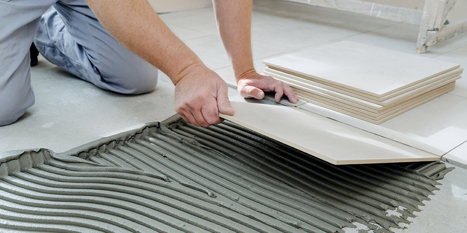 Laatoitustuotteet ja vedeneristeet